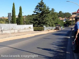 Montefiascone - Camion perde il carico di grano
