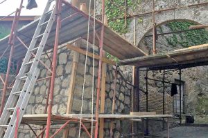 Bassano in Teverina - I lavori di recupero dell'arco