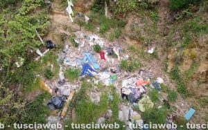 Discarica a Ferento presso il cosiddetto Salto del Pagliaccio
