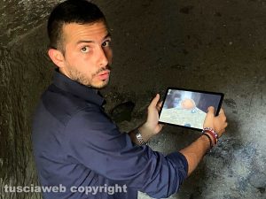 Tuscania - Alessandro Tizi del Gruppo archeologico
