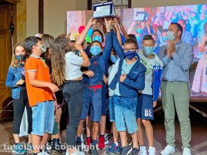 Viterbo - Raffael - Gl studenti della primaria delle suore francescane di Civita Castellana