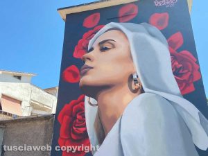 Viterbo - Via Baracca - Il murale "La tua Rosa"