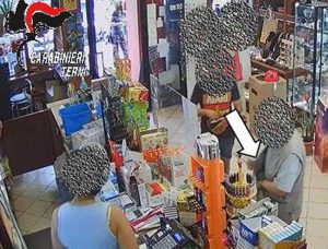 Terni - Carabinieri - Furto in tabaccheria