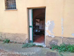 Tarquinia - Il degrado nelle strutture delle saline