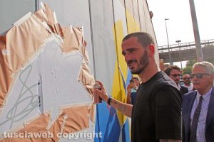 Sport - Calcio - Bonucci firma il "suo" murale