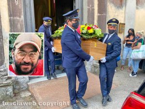 Valentano - I funerali di Bruno Mancini