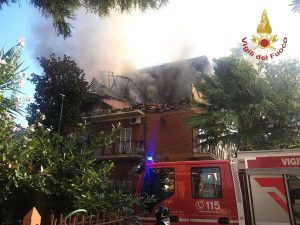Roma - Esplosione di una palazzina a Torre Angela