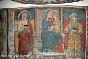 Viterbo - Gli affreschi a palazzo Gallo a Bagnaia