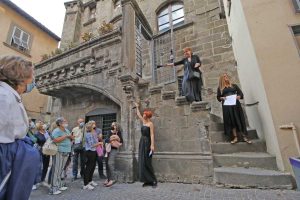 "Voci di donne, echi di storia"