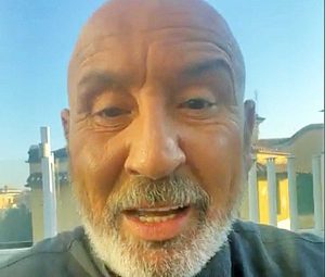 Maurizio Battista parla dello spettacolo a Viterbo