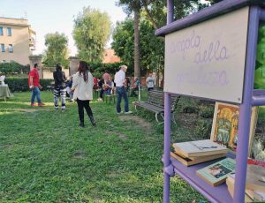 Civitavecchia - L'angolo della gentilezza e della lettura a villa Albani