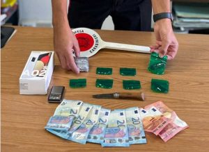 Carabinieri - Rieti - Droga e soldi sequestrati