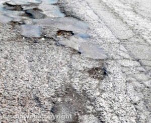 Viterbo - Buche a via Santa Lucia