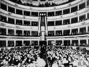 Viterbo - Il teatro dell'Unione nel 1949