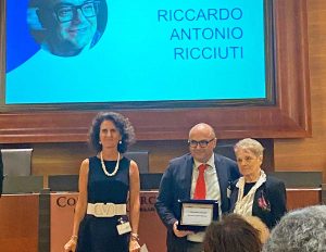Riccardo Ricciuti vince il Vivisalute award