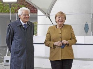 Sergio Mattarella e Angela Merkel