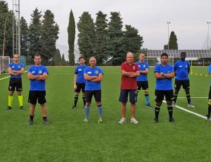 Luigi Gasbarri con alcuni arbitri della sezione di Viterbo
