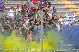 Sport - Calcio - Viterbese - I tifosi in curva Nord