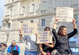 Trieste - No green pass in piazza Unità d'Italia