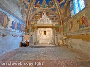 Viterbo - La cappella Mazzatosta