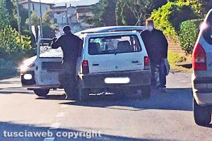 Corchiano - Scontro tra due auto