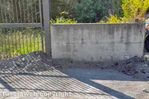 Cumulo di detriti in via Tarconte