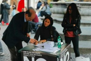 Viterbo - La petizione popolare di CasaPound per l'abolizione del green pass