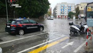 Maltempo in Sicilia - Carabinieri al lavoro