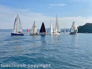 Bolsena - 'Libere veleggiate' su lago di Bolsena