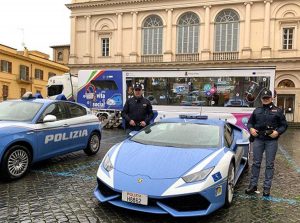 Viterbo - La Lamborghini della polizia