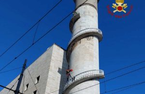 Roma - Precipita dalla torre di Santa Bibiana