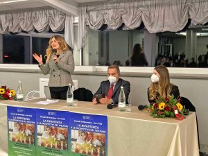 Viterbo - Alessandra Troncarelli e Enrico Panunzi all'incontro La ripartenza e le prospettive del welfare