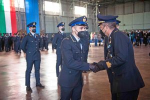 Viterbo - Aeronautica militare - Gli allievi marescialli del 22esimo corso normale Chiron II promossi marescialli di terza classe