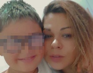 Mariola Rapaj con il figlio Matias