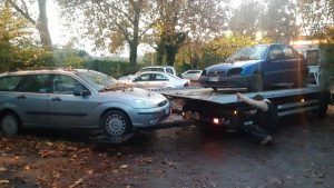 Civita Castellana - Polizia locale - Rimosse tre carcasse d'auto