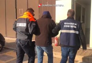 Taranto - Guardia costiera - Operazione Kalimera