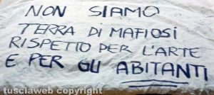 Viterbo - La protesta di alcuni cittadini di Sant'Angelo