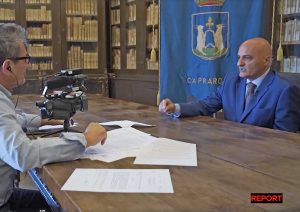 Caprarola - L'ex sindaco Eugenio Stelliferi in un servizio di Report