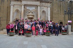 Farnese - L'iniziativa in occasione dell'Ottobre rosa