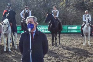 Viterbo - Francesco Battistoni all'evento "Cavalli a Natale"