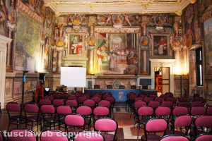 Viterbo - Palazzo dei Priori - Sala Regia