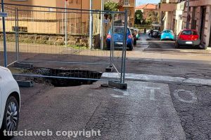 Viterbo - Una delle buche