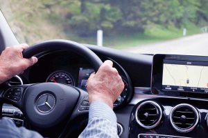 Alla guida di un'auto