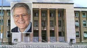 Il tribunale di Latina (nel riquadro Claudio Moscardelli)