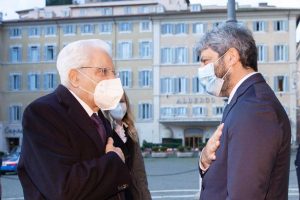 Sergio Mattarella e Roberto Fico
