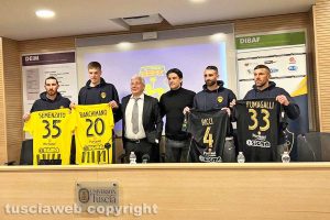 Sport - Calcio - Viterbese - Da sinistra: Semenzato, Bianchimano, Romano, Fernandez, Ricci e Fumagalli