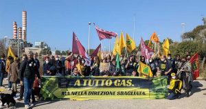 Civitavecchia - Manifestazione contro le centrali a gas nel Lazio