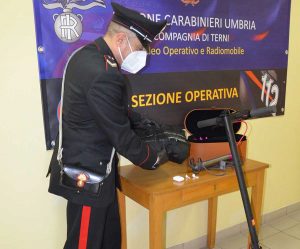 Terni - Carabinieri - Gli oggetti ritrovati