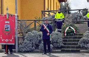 Bassano in Teverina - Il sindaco Romoli alla commemorazione per il Giorno del ricordo