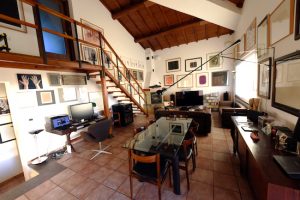 Salone della Casa Museo che ospita la Collezione Peruzzi